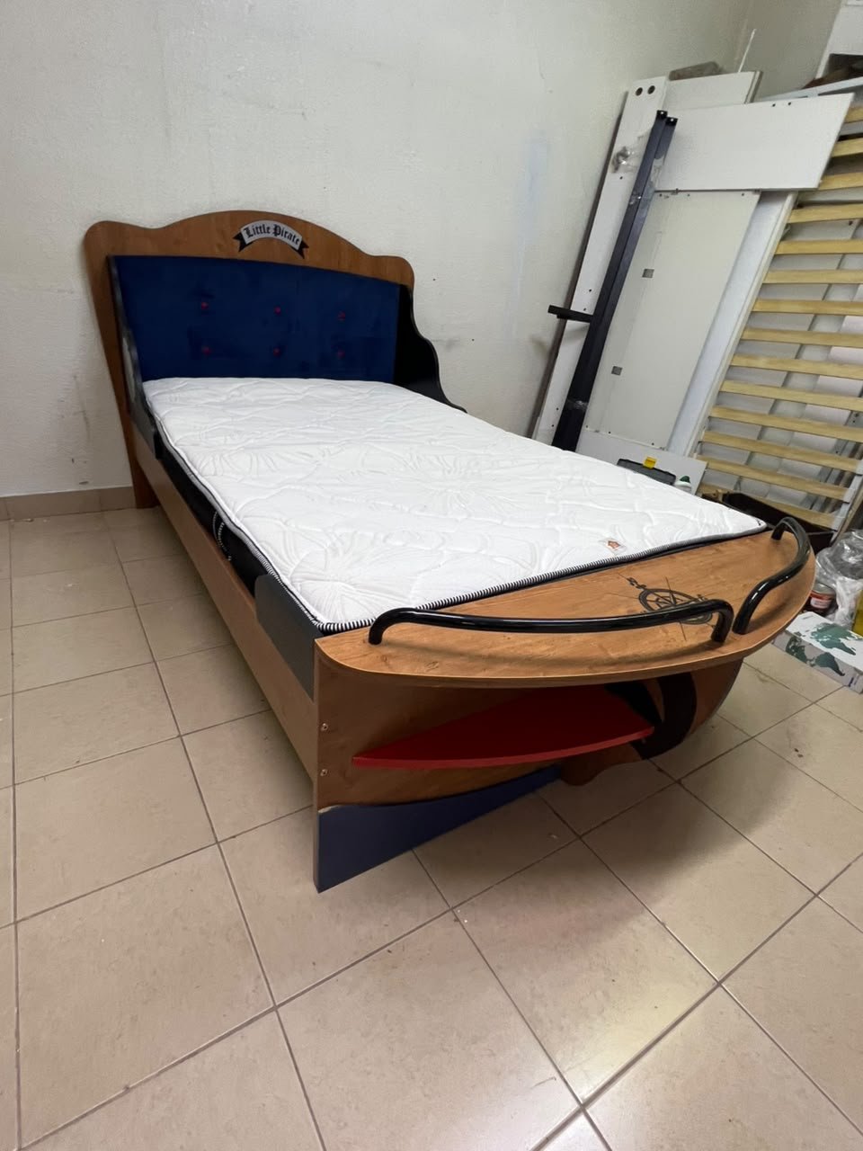 'Little Pirate' ship-design children's bed from Home Centre. - Image 8