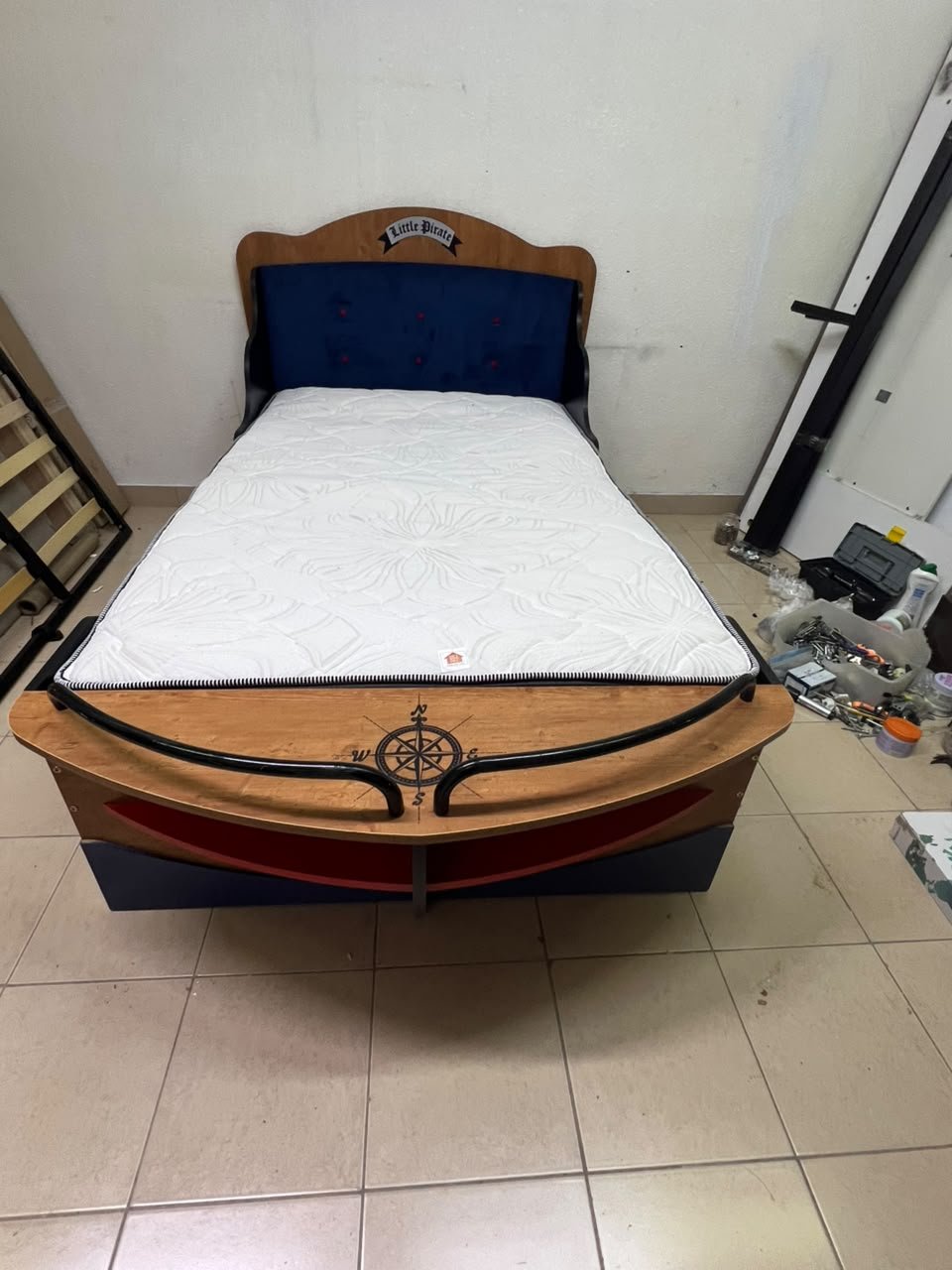 'Little Pirate' ship-design children's bed from Home Centre. - Image 10