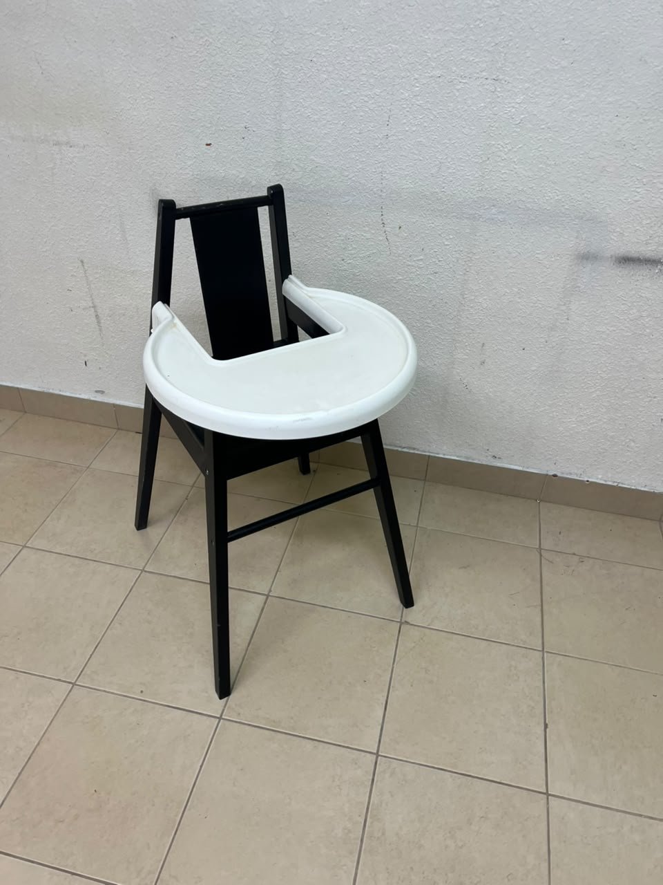IKEA BLÅMES high chair for children, in black with a white tray. - Image 9