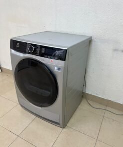 Electrolux front-loading clothes dryer, silver, 9 kg capacity - Image 3
