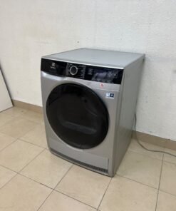 Electrolux front-loading clothes dryer, silver, 9 kg capacity - Image 4