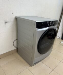 Electrolux front-loading clothes dryer, silver, 9 kg capacity - Image 8